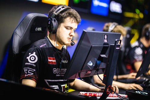 IEM卡托维兹:FaZe VS G2两组国际战队今夜上演巅峰对决