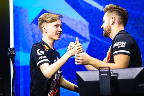 【CSGO】  m0NESY 改国籍 ？哥哥发声：假消息！