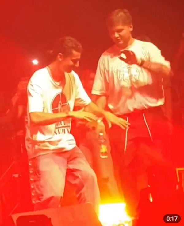 s1mple Attends Russian Singer’s Concert, Ukrainian Media Expresses Criticism